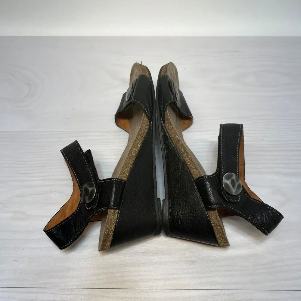 Taos Womens Carrousel 3 Sandal Size 42 Black Leather Wedge Strappy‎ Adjustable